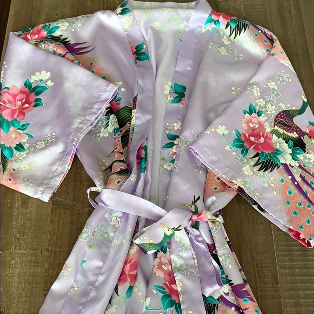 Robes - Picture 4 of 7